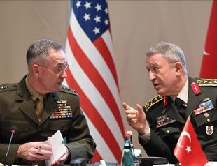 US, Turkish army chiefs discuss Syria in phone call