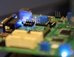 China prepares tech sector for battle as US trade team arrives