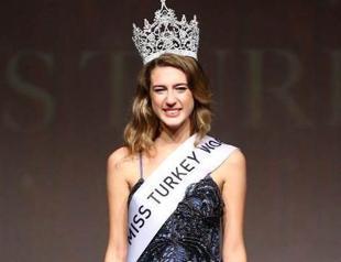 Dethroned Miss Turkey acquitted over coup attempt tweet