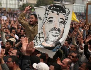 Anger as Palestinian gov’t cuts Gaza salaries and pays late