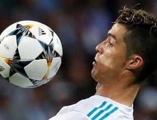 Real looks to crash unbeaten Barça’s party