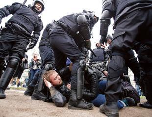 Putin 4.0 to launch amid crackdown on opposition