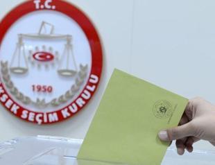 Turkish citizens in hurry to be registered as voters ahead of June 24 early elections
