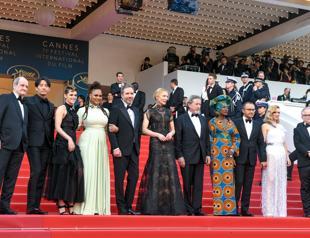 Arm in arm, Scorsese and Blanchett open 71st Cannes