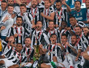 Juventus on brink of fourth straight double after Cup final romp