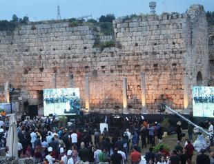 Antalya welcomes summer in Perge