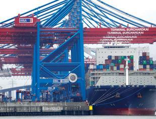 Trade, Iran disputes hit German investor morale