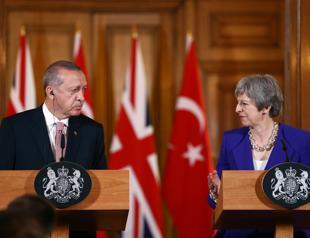 UK PM May calls on Turkey’s Erdoğan not to lose sight of democratic values