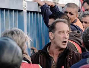 Awaiting the winner of the Golden Palm