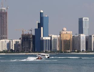 UAE unveils reforms to lure foreign investors