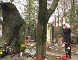 Legendary photographer Gökşin Sipahioğlu commemorated in exhibitions