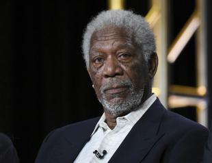 Morgan Freeman apologizes after accusations