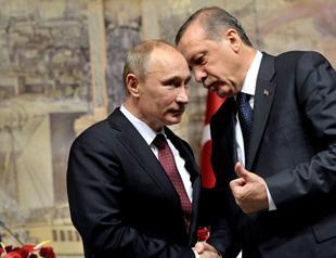 Erdoğan, Putin speak on phone, stress ‘importance of using local currencies in bilateral trade’