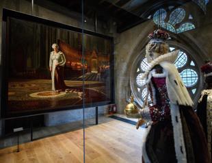 Westminster Abbey unveils gallery in area closed for 700 years