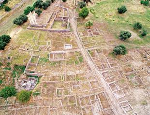 Santorini’s ashes to shed light on İzmir’s history