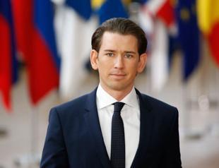 Ousted by parliament, Austrias Kurz vows to win job back