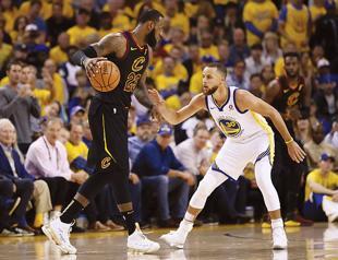 NBA champ won’t go to White House, Curry and LeBron agree