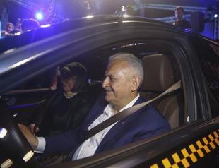 Uber issue is over, Turkish PM tells Istanbul taxi drivers