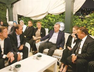 Erdoğan visits Demirören family to extend condolences