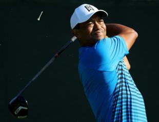 Woods, Mickelson face tall task in milestone major quest