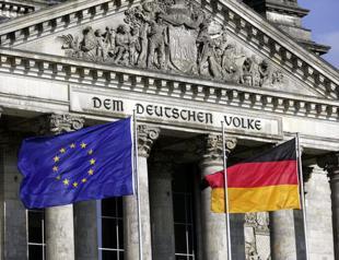 Germany slashes growth forecast