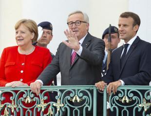 Merkel, Macron back eurozone budget in ‘new chapter’ for bloc