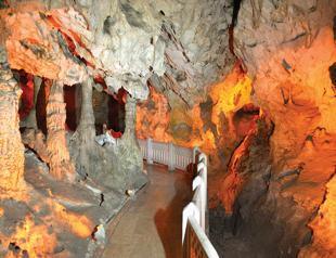 Lakes in Burdur’s İnsuyu Cave dry up due to drought