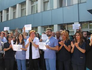 Inspired by Turkish TV series, relatives assault doctors, force them to defibrilate dead patient