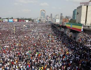 Blast hits Ethiopian PM’s mass rally