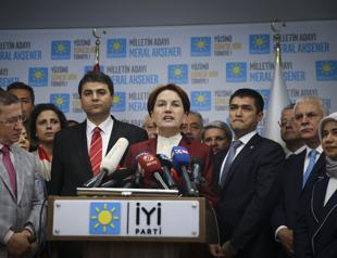 İYİ Party leader Akşener to keep top party title after elections