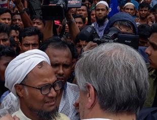 UN chief hears of ‘unimaginable’ atrocities as he visits Rohingya camps