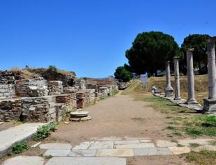 Thermal heating used in ancient city of Sardis