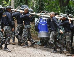Thai military diver dies as window for cave rescue narrows