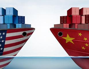 US ups China trade war ante, threatens tariffs on $200 bln of goods