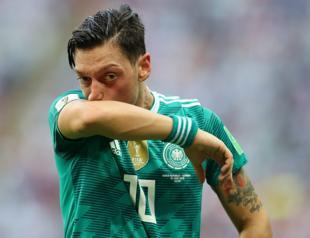 Germany boss says mistake to include Mesut Özil at World Cup