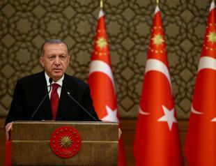 Erdoğans first presidential decrees restructure Turkish administrative system
