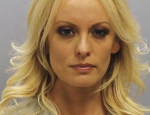 Police say they made an ’error’ in arresting Stormy Daniels