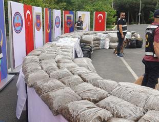 Turkish gendarmerie seizes 800 kilos of skunk weed