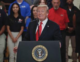 Trump threatens tariffs on all $505 bln of Chinese imports