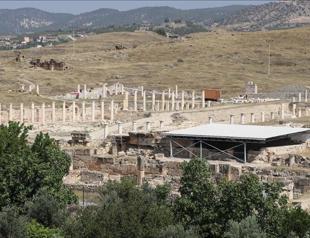 2,000-year-old mosaic-decorated villa unearthed in City of Tripolis