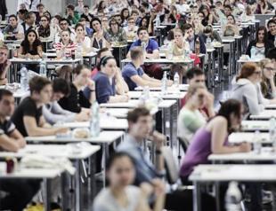 Austria bans driver license exams to be held in Turkish