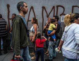 Venezuela may see 1 mln percent inflation by year-end, IMF warns