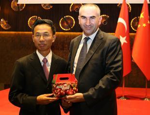 Turkey makes first export of cherries to China