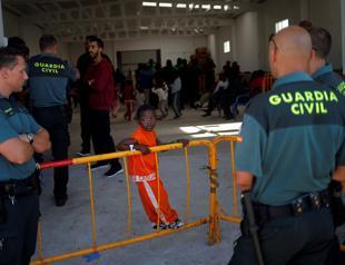 Over 1,200 migrants rescued off Spanish coast in two days