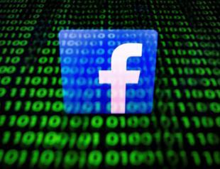 Facebook stocks climb, Apple stocks at turning point, as oil falls and trade tensions ease