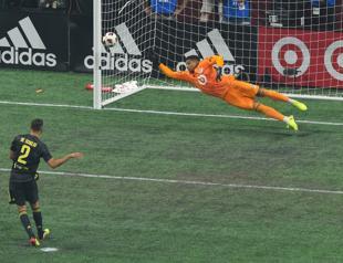 Juventus wins MLS All-Star Game on penalties after 1-1 draw