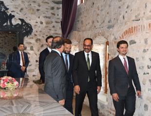 Turkeys presidential spokesperson Kalın meets with religious minority leaders