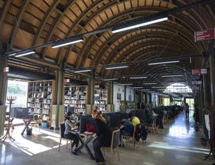 Number of books in Turkish libraries rises 2.7 pct in 2017