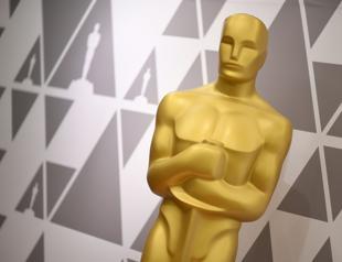 Oscars to add best popular film award, shorten gala