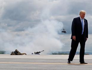 Trump signs defense spending bill to delay F-35 delivery to Turkey